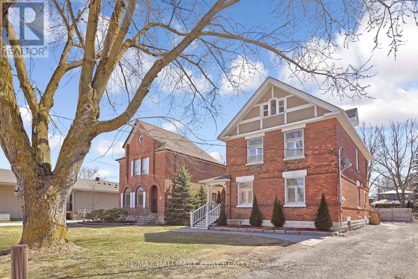 37 MAIN STREET W, New Tecumseth (beeton), ON L0G1A0