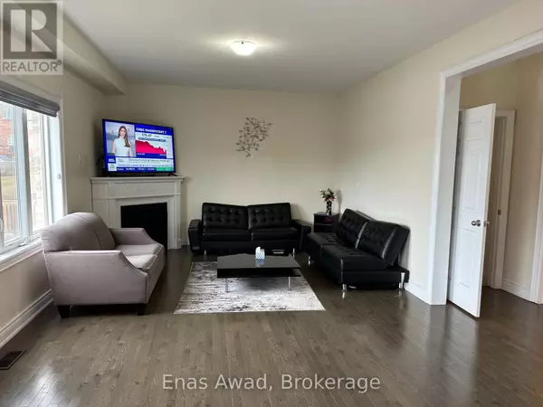 Innisfil (lefroy), ON L0L1W0,1345 BARDEAU STREET