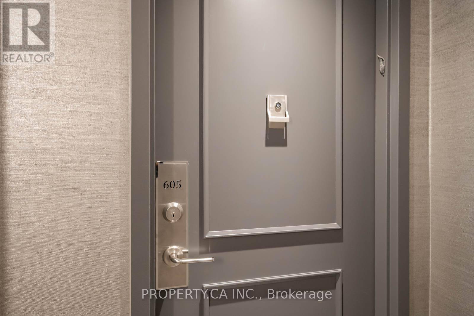 Vaughan (brownridge), ON L4J7K9,7460 Bathurst ST #605