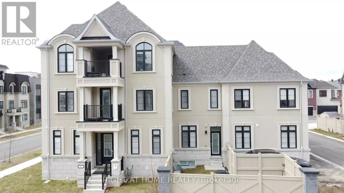 Markham (angus Glen), ON L6C3J9,97 GUARDHOUSE CRESCENT