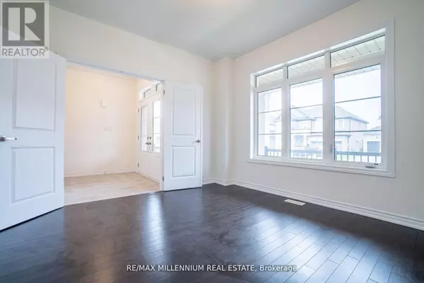 Innisfil (alcona), ON L9S0P8,1640 CORSAL COURT