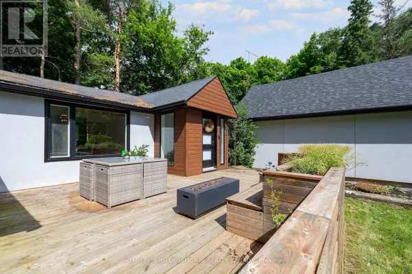 Whitchurch-stouffville, ON L0H1G0,38 HILLTOP BOULEVARD