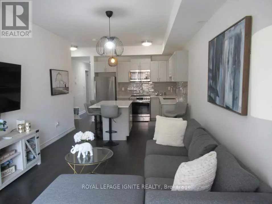 Vaughan (islington Woods), ON L4L0H8,196 Pine Grove RD #13