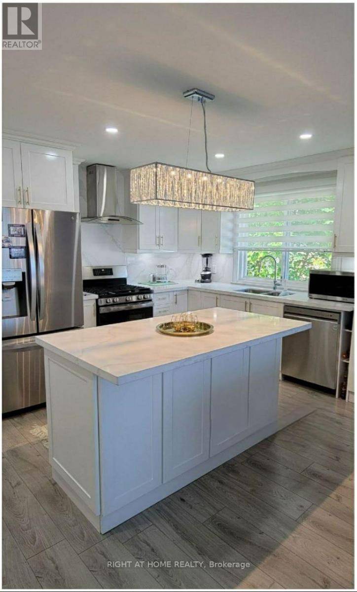 Richmond Hill (crosby), ON L4C2V1,389 TAYLOR MILLS DRIVE N