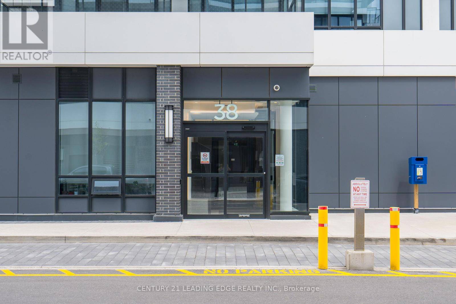 Markham (unionville), ON L3R6M8,38 Water Walk DR #1029