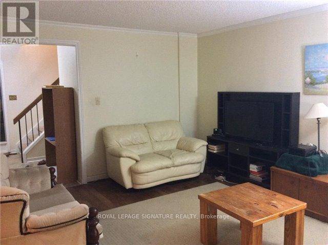 Markham (german Mills), ON L3T4C8,41 Ravengloss DR #Main