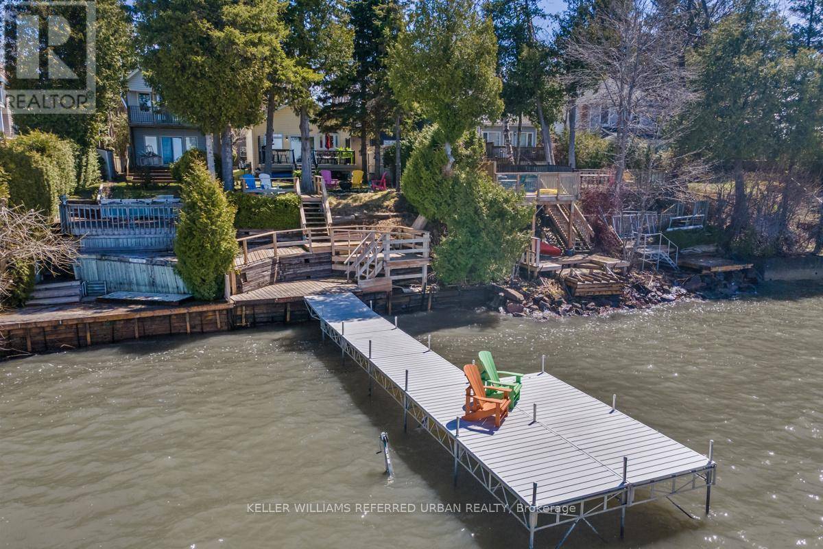 Brock (beaverton), ON L0K1A0,210 MORRISON AVENUE