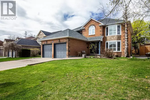 292 CROSSLAND GATE, Newmarket (glenway Estates), ON L3X1B2
