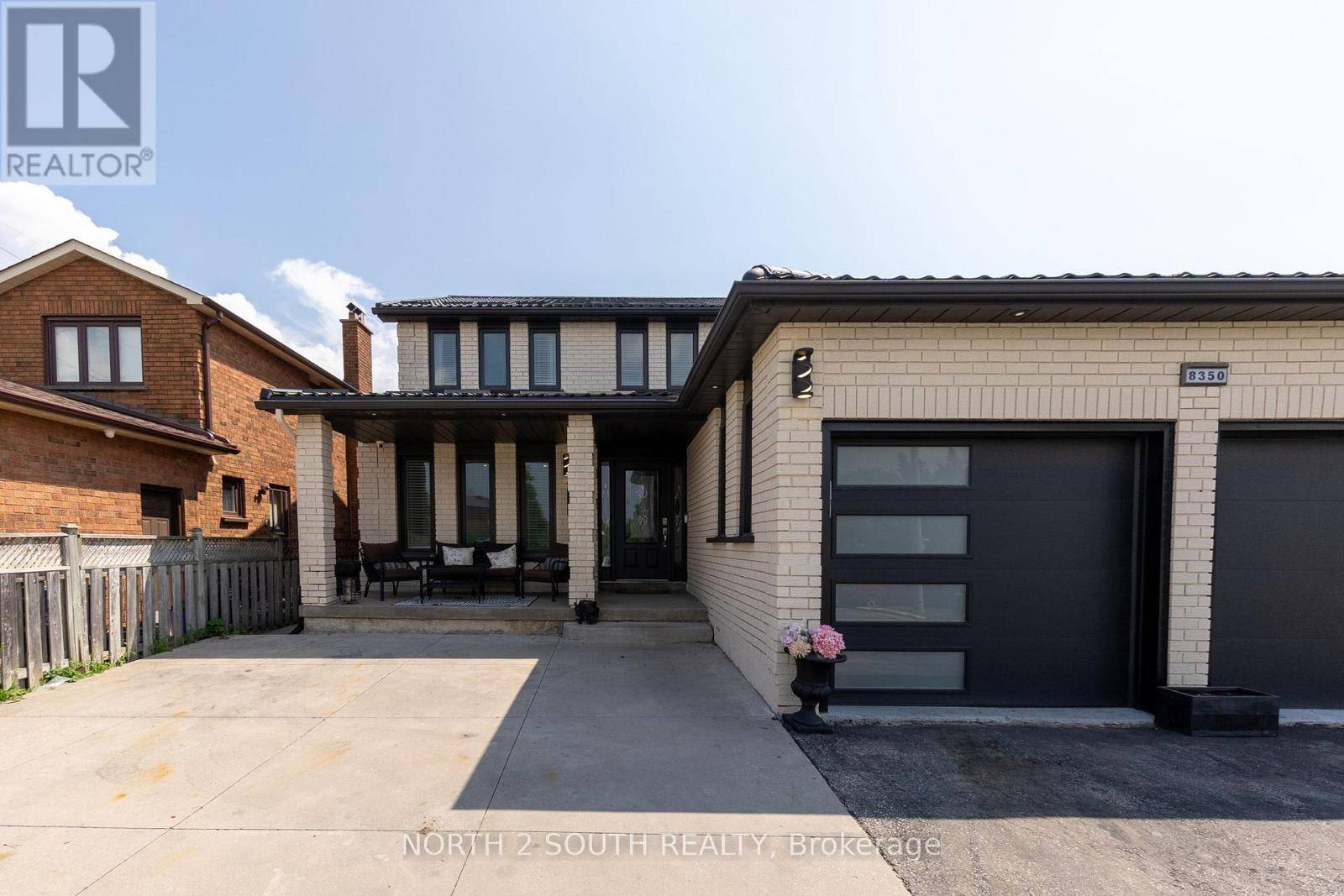 Vaughan (west Woodbridge), ON L4L6H1,8350 MARTIN GROVE ROAD