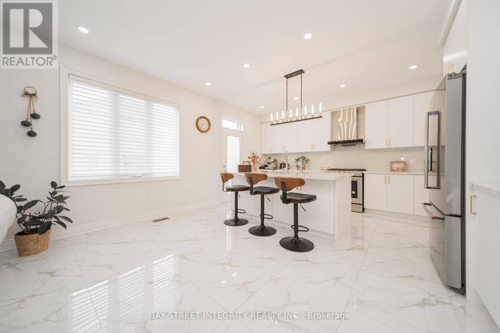 Richmond Hill, ON L4S0M9,147 PRAIRIE ROSE DRIVE