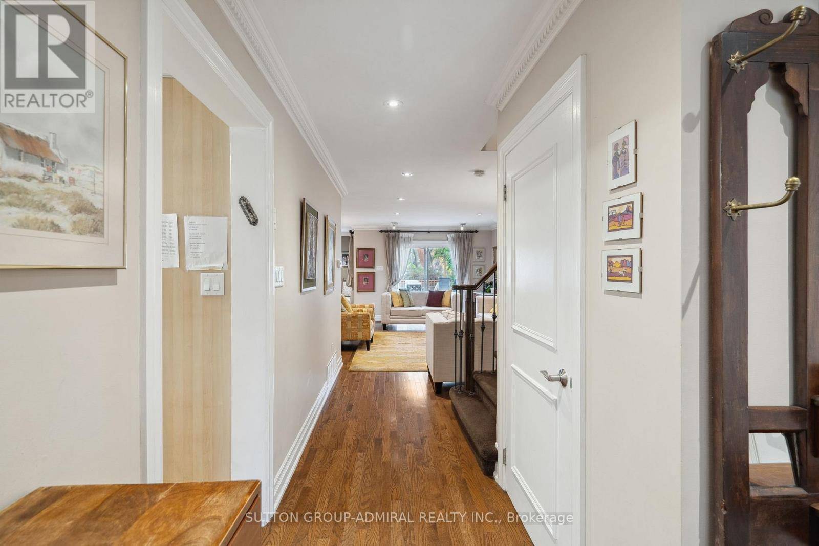 Vaughan (crestwood-springfarm-yorkhill), ON L4J4Y8,24 PATRICE CRESCENT
