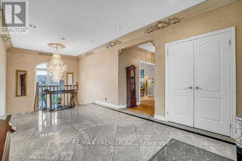 Vaughan (maple), ON L6A1Y3,3 AVRO ROAD