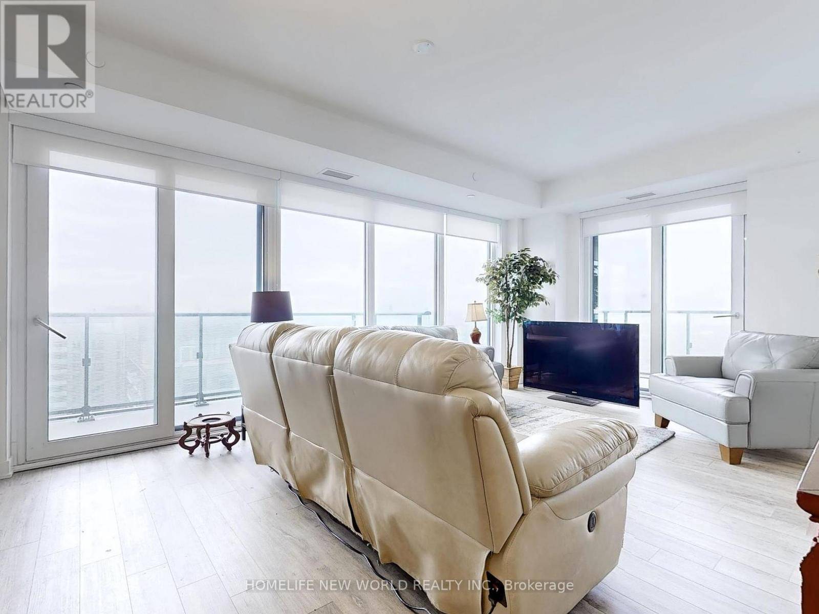 105 Oneida CRES #2410, Richmond Hill (langstaff), ON L4B0H6