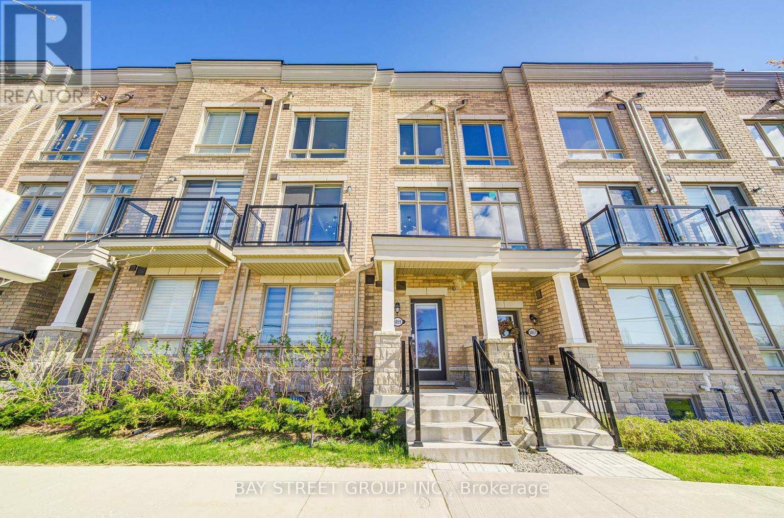 Whitchurch-stouffville (stouffville), ON L4A4X2,6859 MAIN STREET