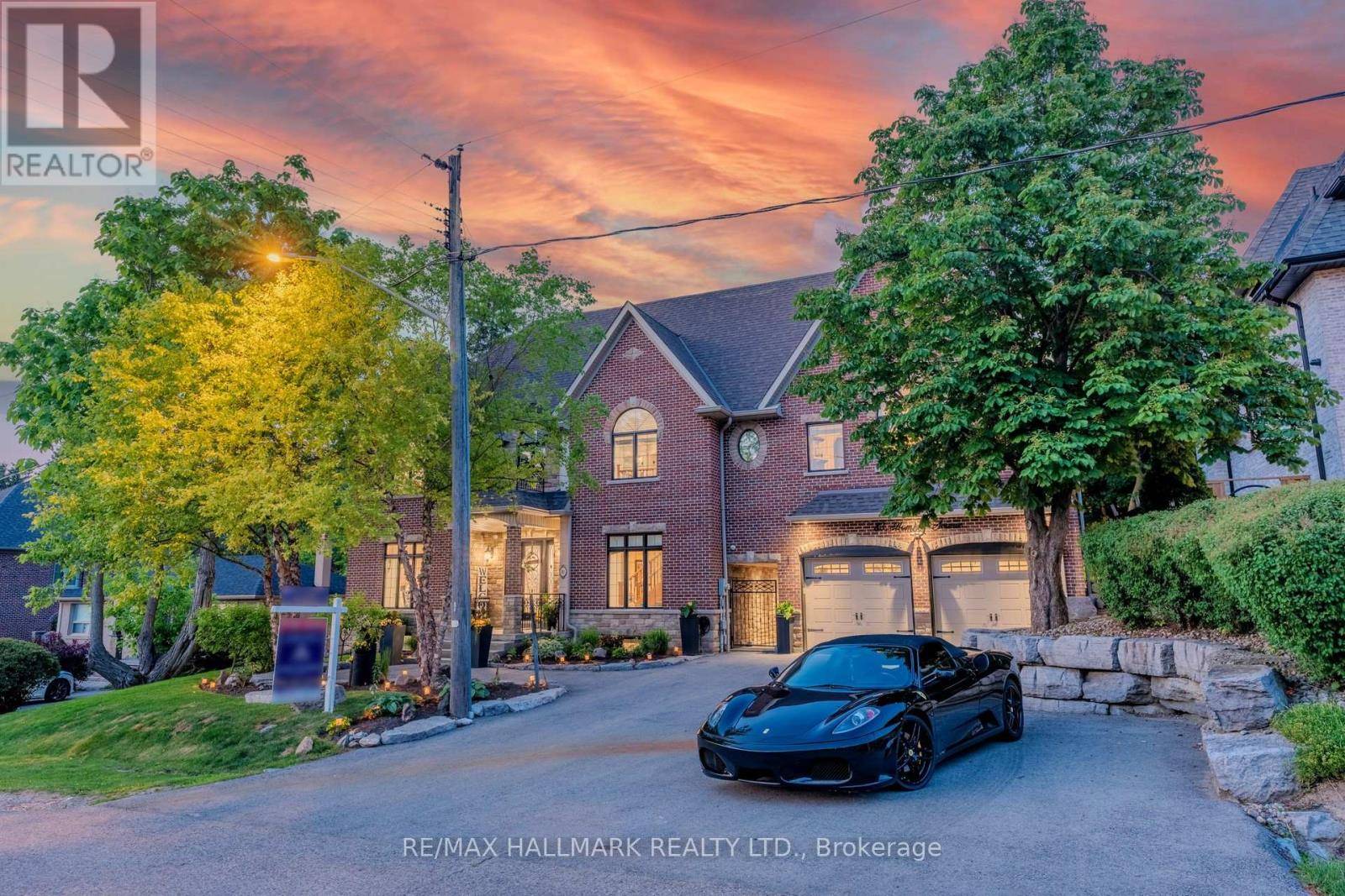 King (king City), ON L7B1J1,83 HAMBLY AVENUE