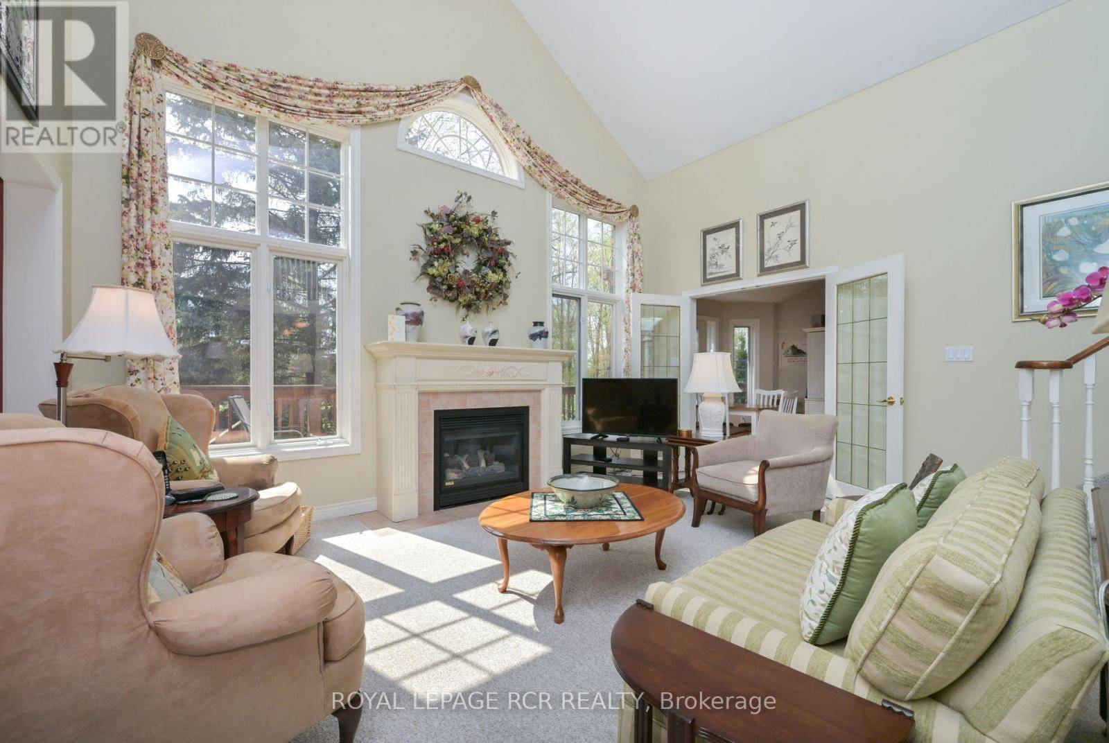 New Tecumseth (alliston), ON L9R2A1,26 FOREST LINK