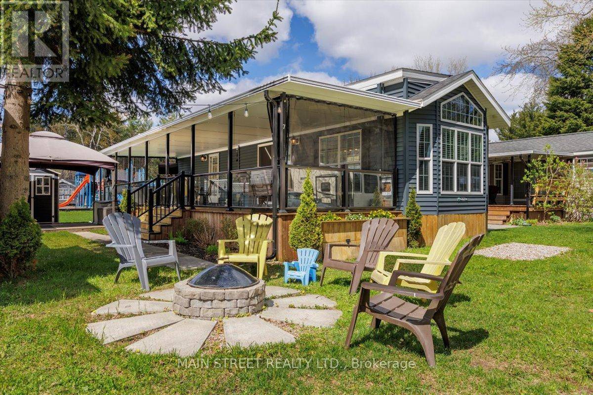 Whitchurch-stouffville, ON L0G1E0,7 HAZEL STREET