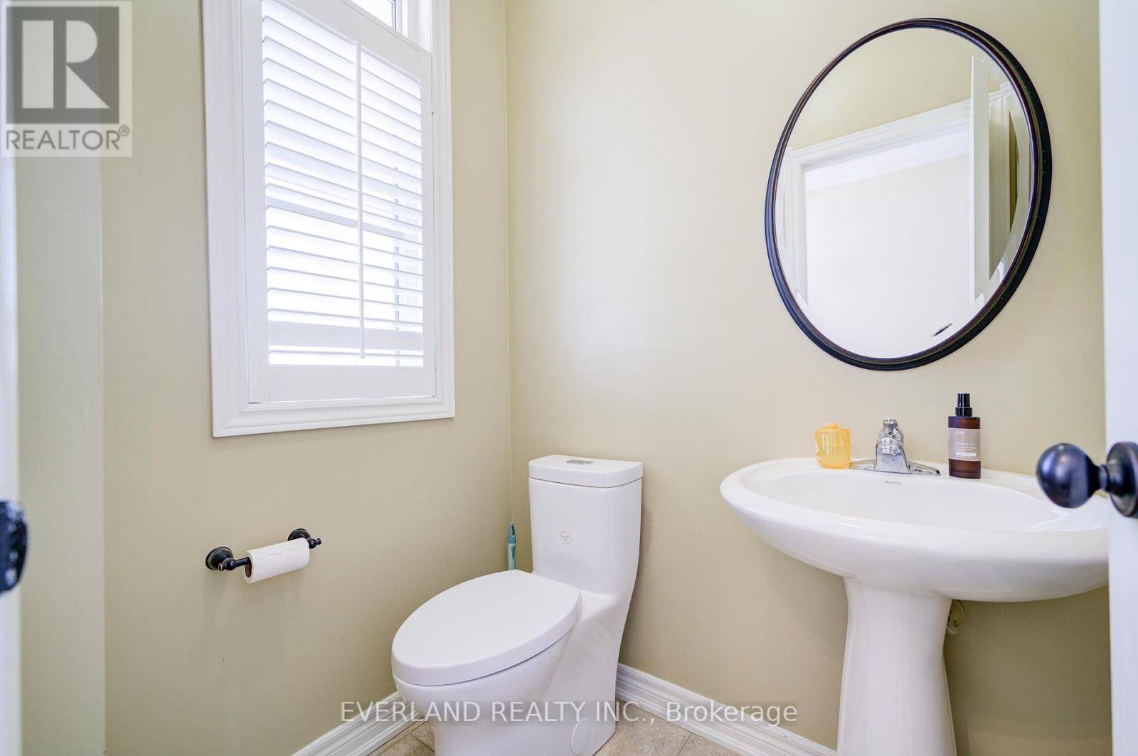 Vaughan (patterson), ON L6A0S2,647 PETER RUPTER AVENUE