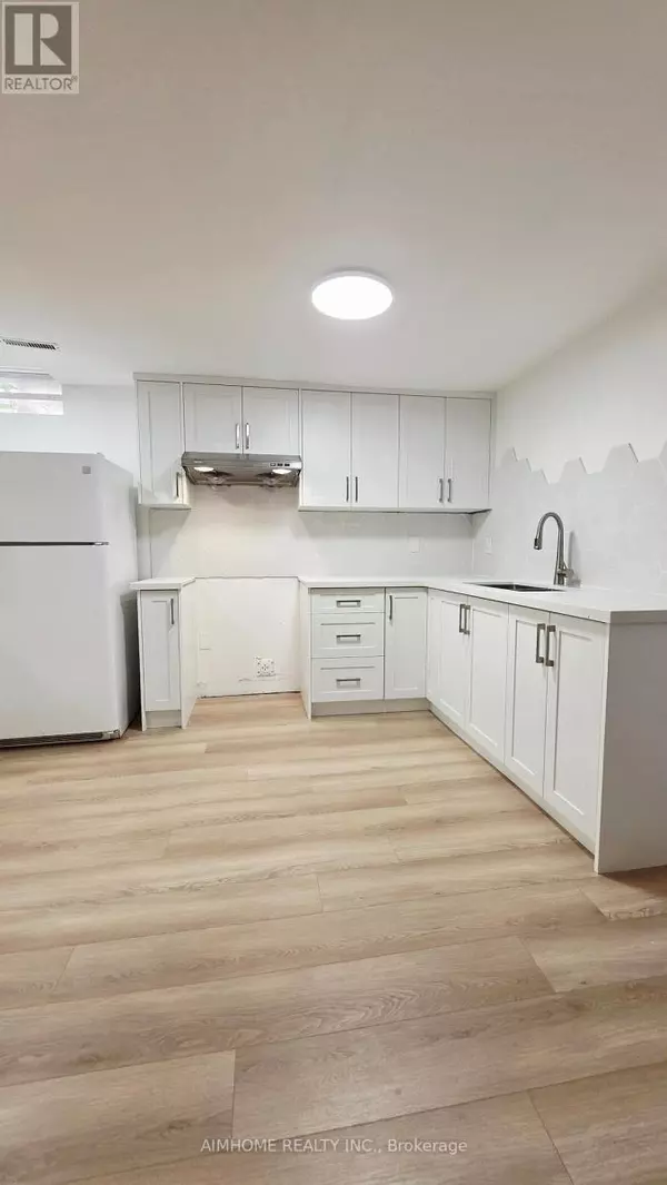 Markham (markville), ON L3P7K3,63 Forty Second ST #Basement
