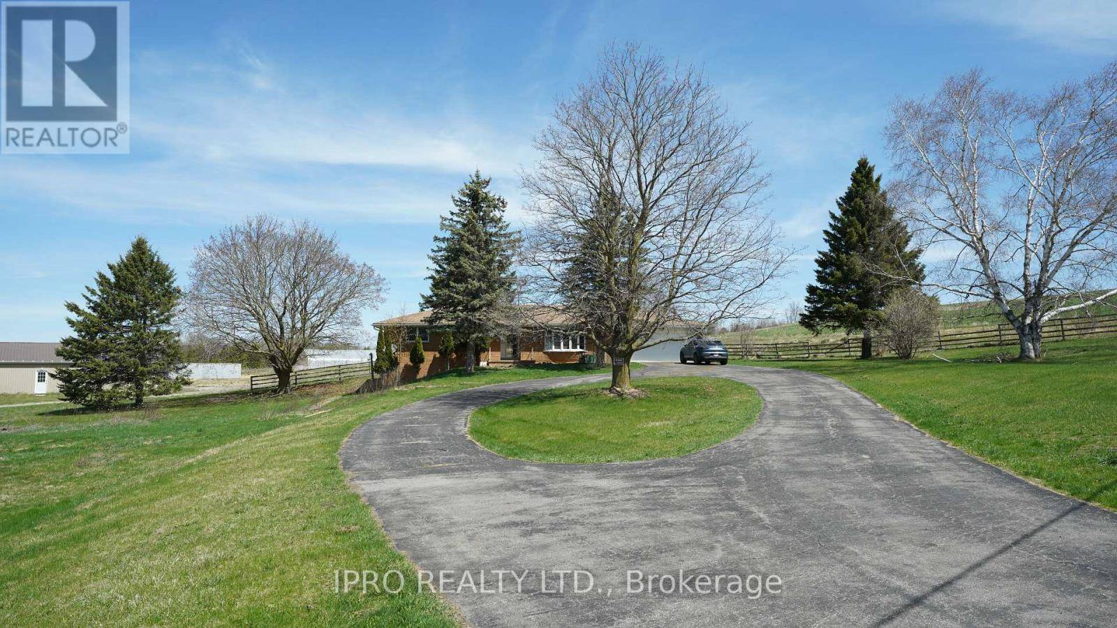 Uxbridge, ON L0E1T0,384 ZEPHYR ROAD