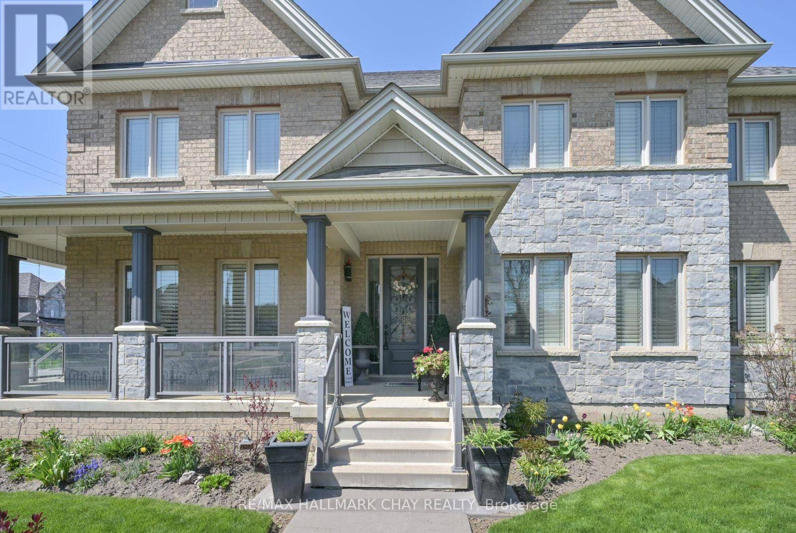 New Tecumseth (alliston), ON L9R0H8,221 8TH AVENUE