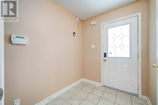 Vaughan (maple), ON L6A3P6,43 KAYLA CRESCENT