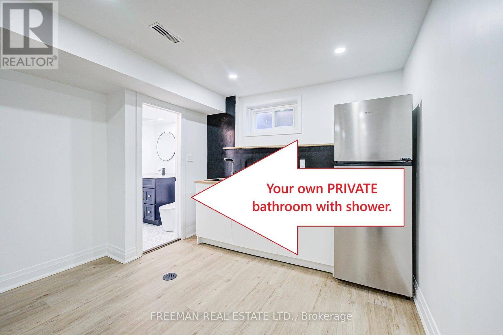 Markham (milliken Mills West), ON L3R3E5,16 Carey CRES #Apt. B