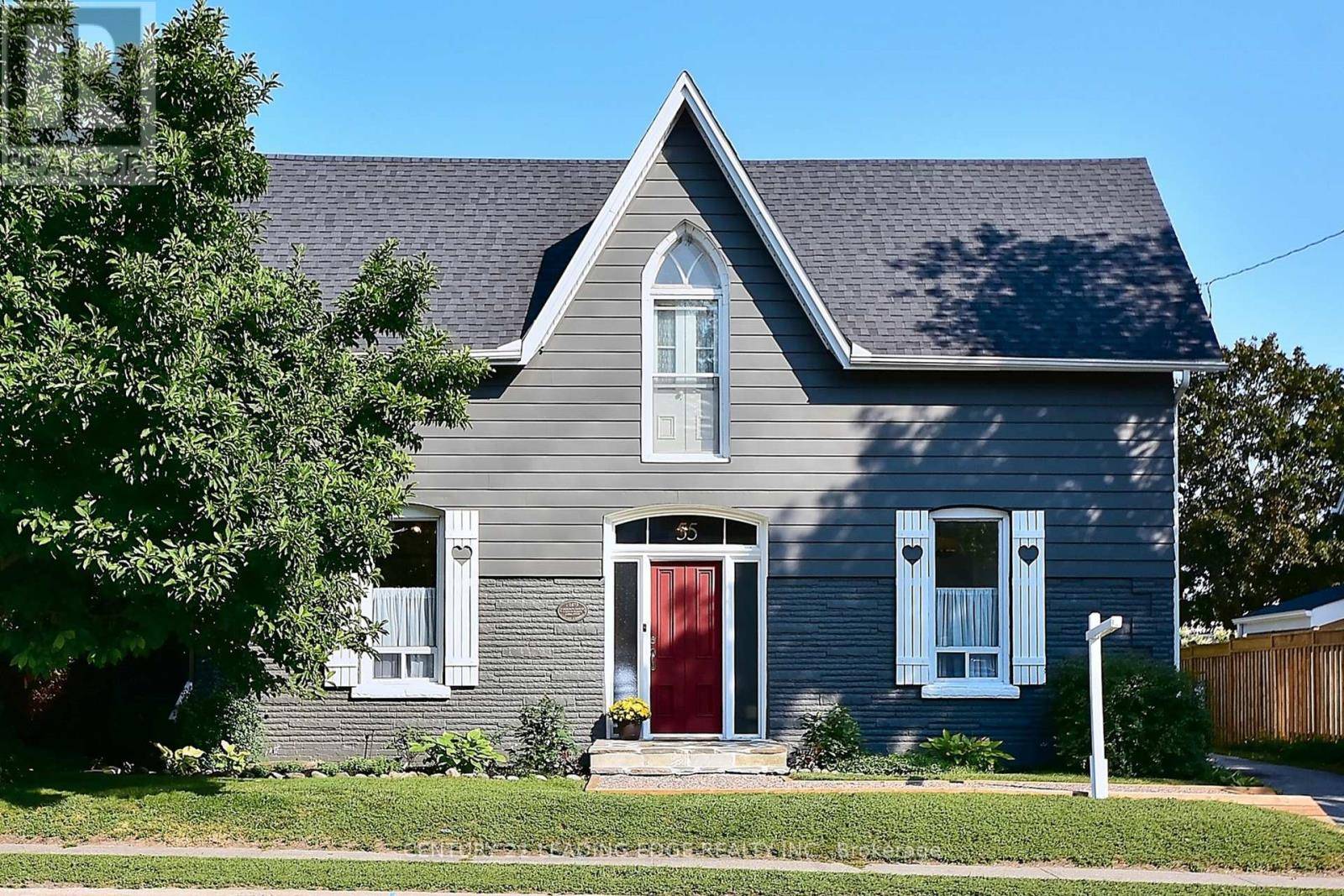 Uxbridge, ON L9P1M4,55 BROCK STREET E