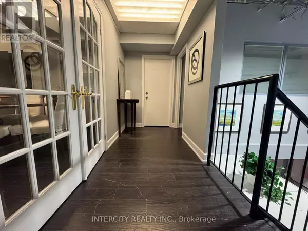 Vaughan (concord), ON L4K2V1,2100 Steeles AVE West #104