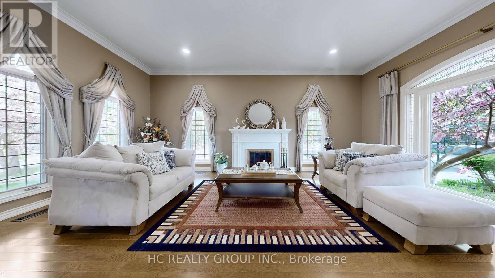 Markham (devil's Elbow), ON L6C1A1,2 GLENRIDGE DRIVE