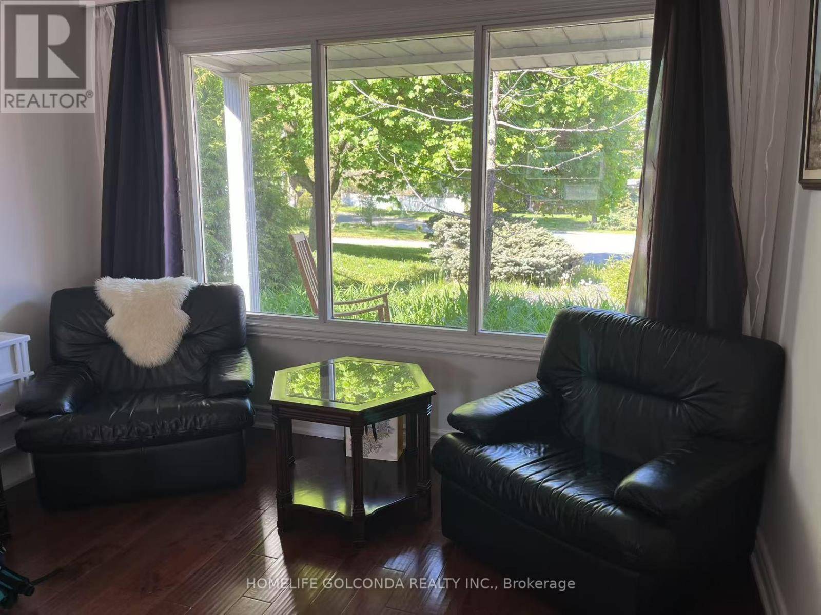 Markham (unionville), ON L3R1Y8,40 CHANT CRESCENT