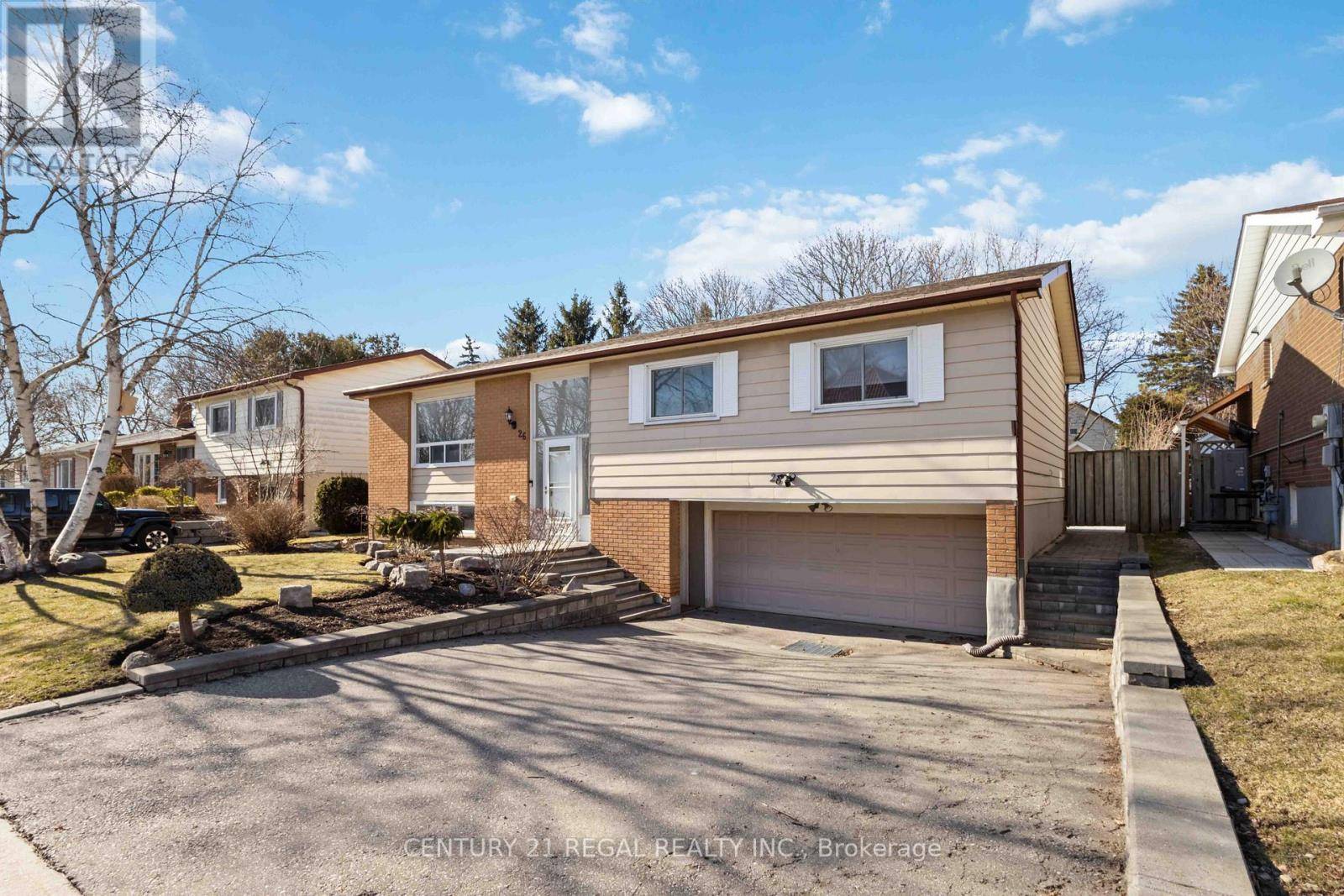 26 SIR BEDEVERE PLACE, Markham (markham Village), ON L3P2W2