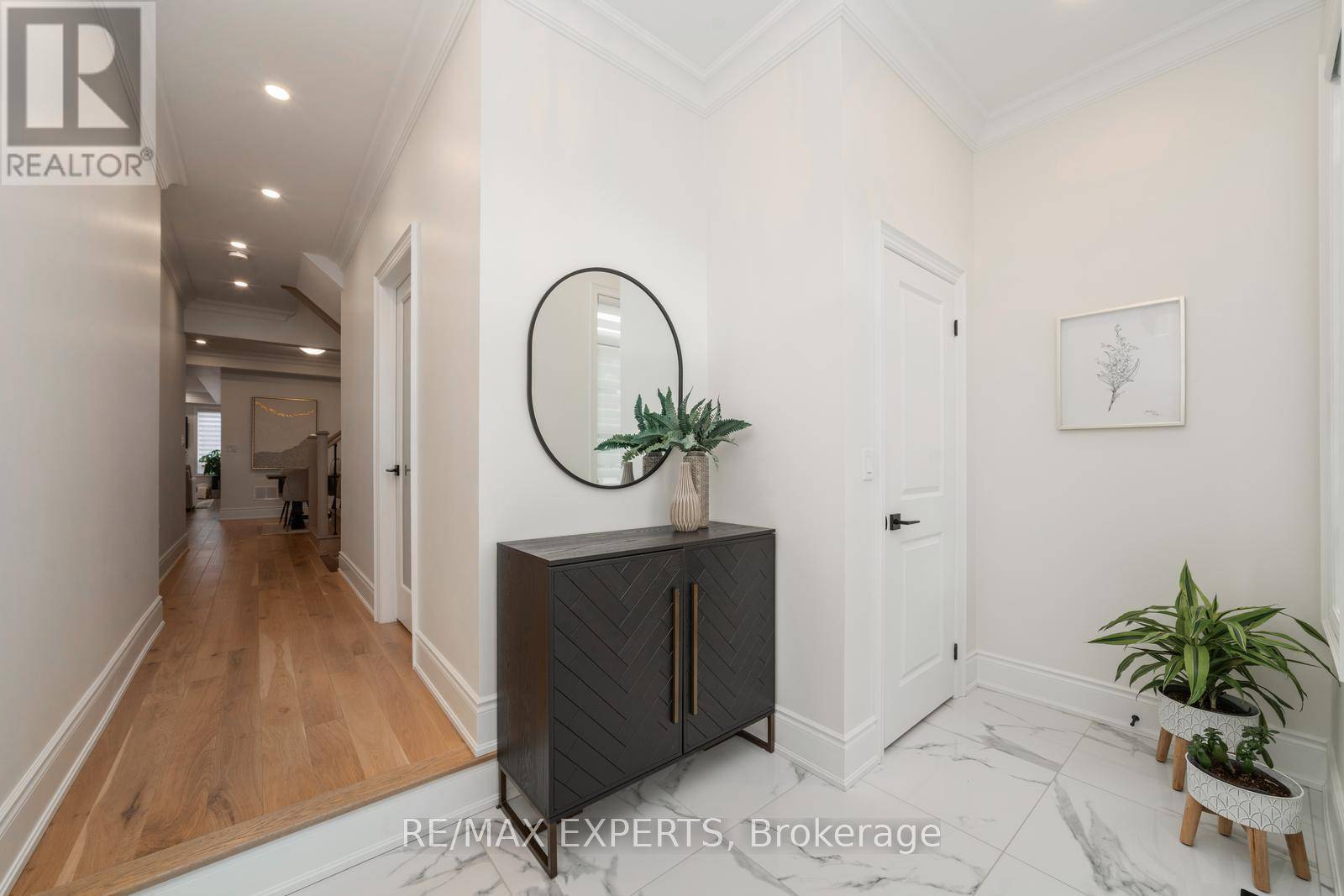 Vaughan (kleinburg), ON L4H1A1,22 CANARD DRIVE
