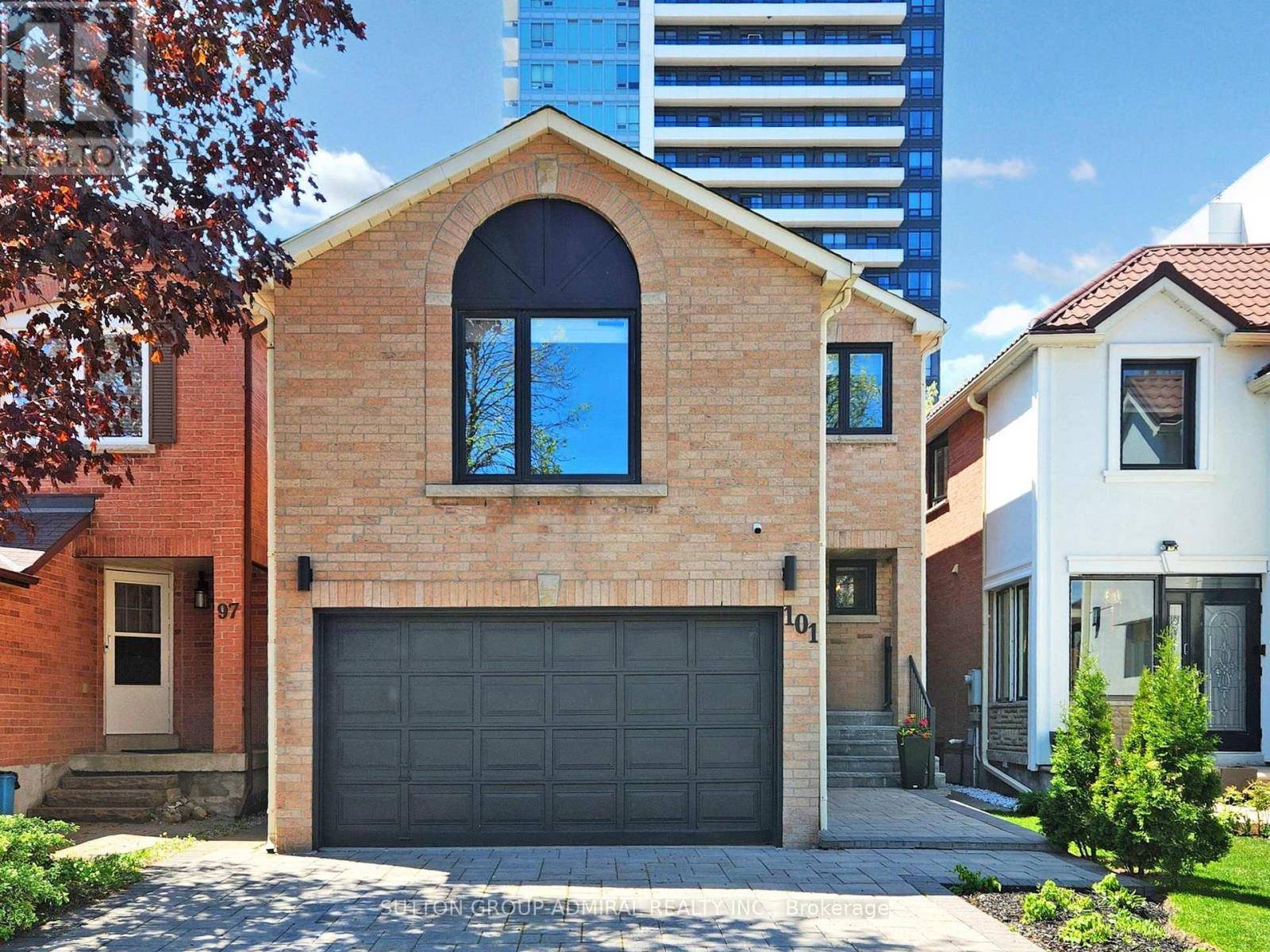 101 GLEN CRESCENT, Vaughan (uplands), ON L4J4W3