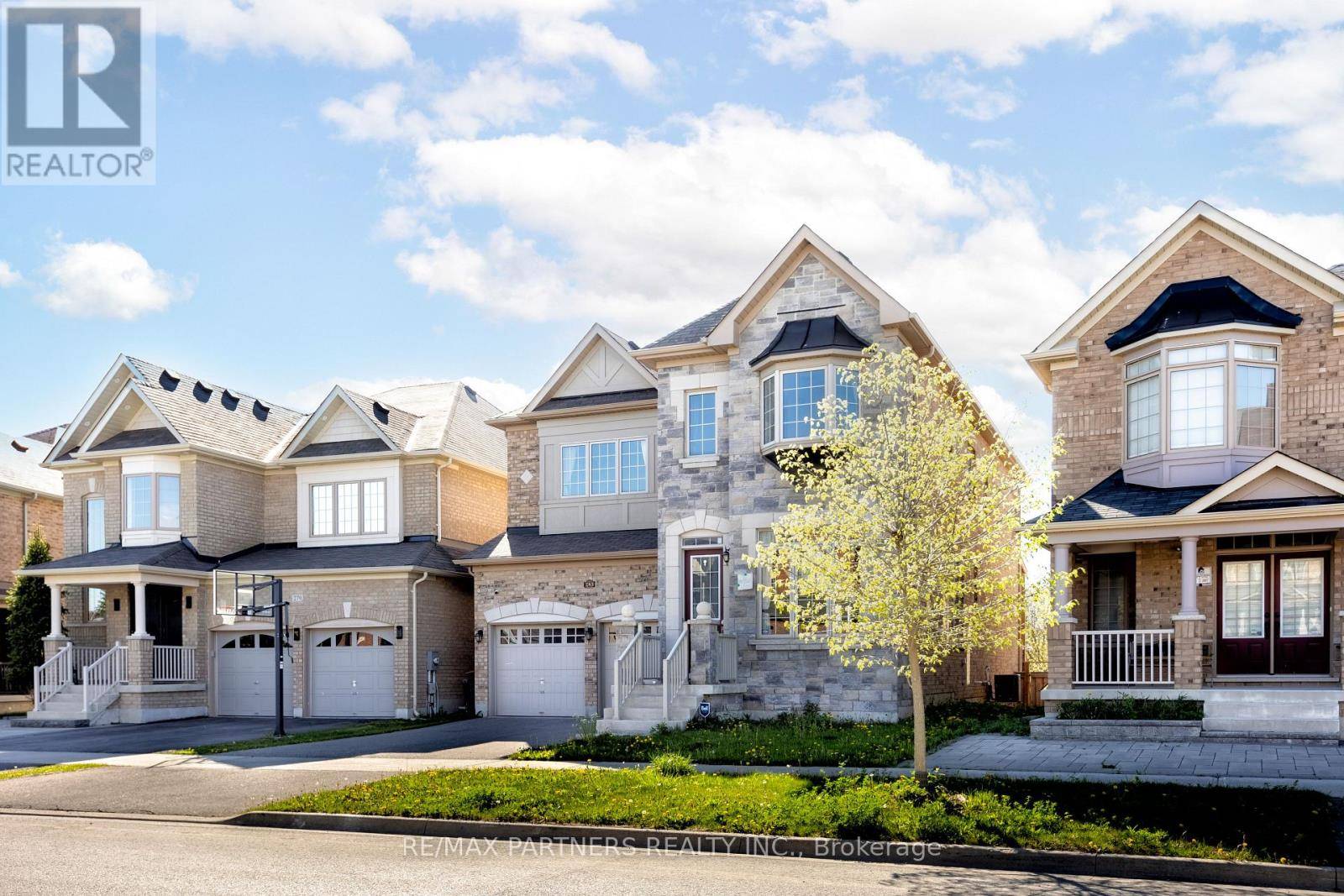 Whitchurch-stouffville (stouffville), ON L4A4P8,283 BAKER HILL BOULEVARD