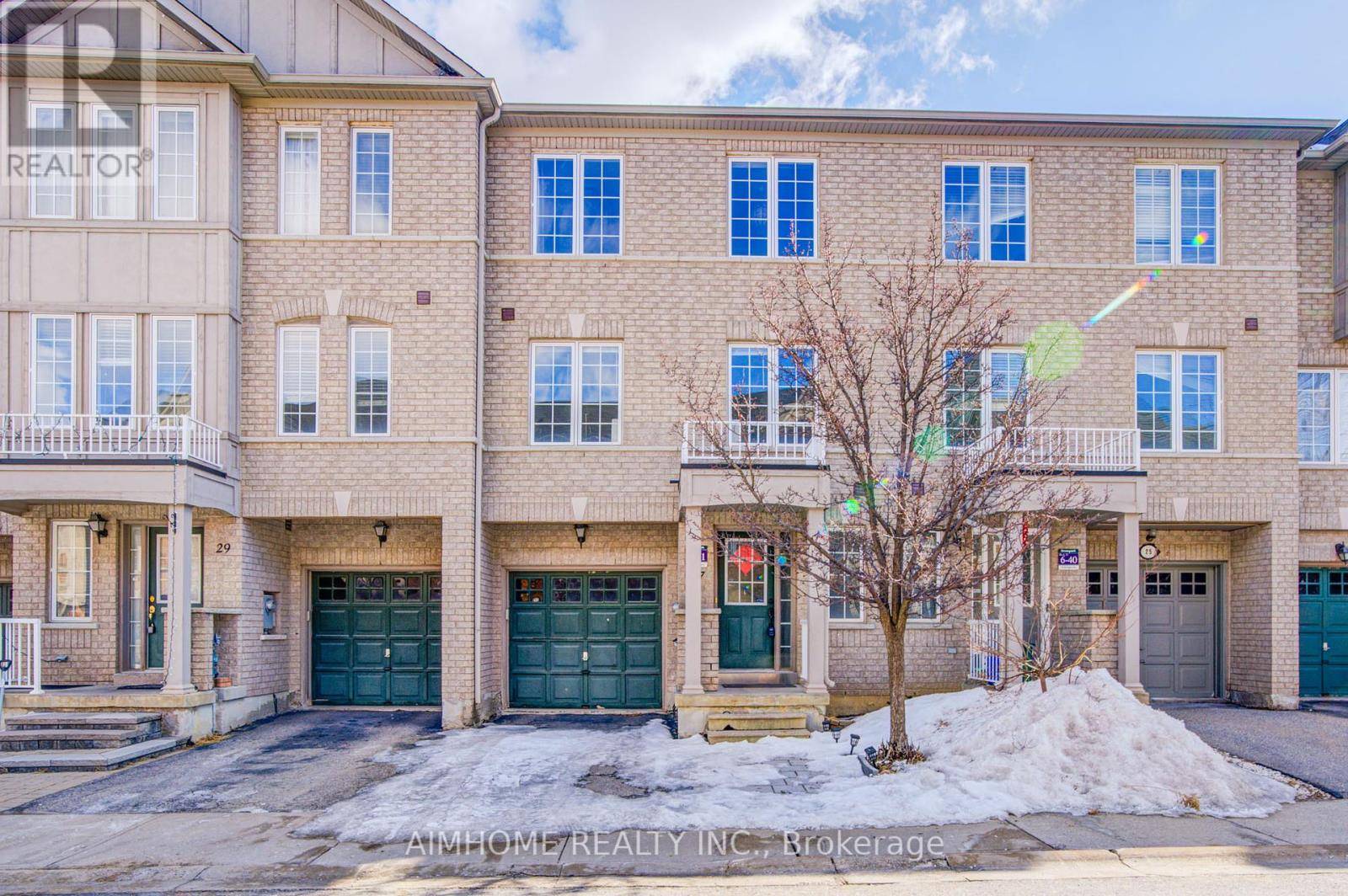 27 WARRINGTON WAY, Markham (berczy), ON L6C0B9