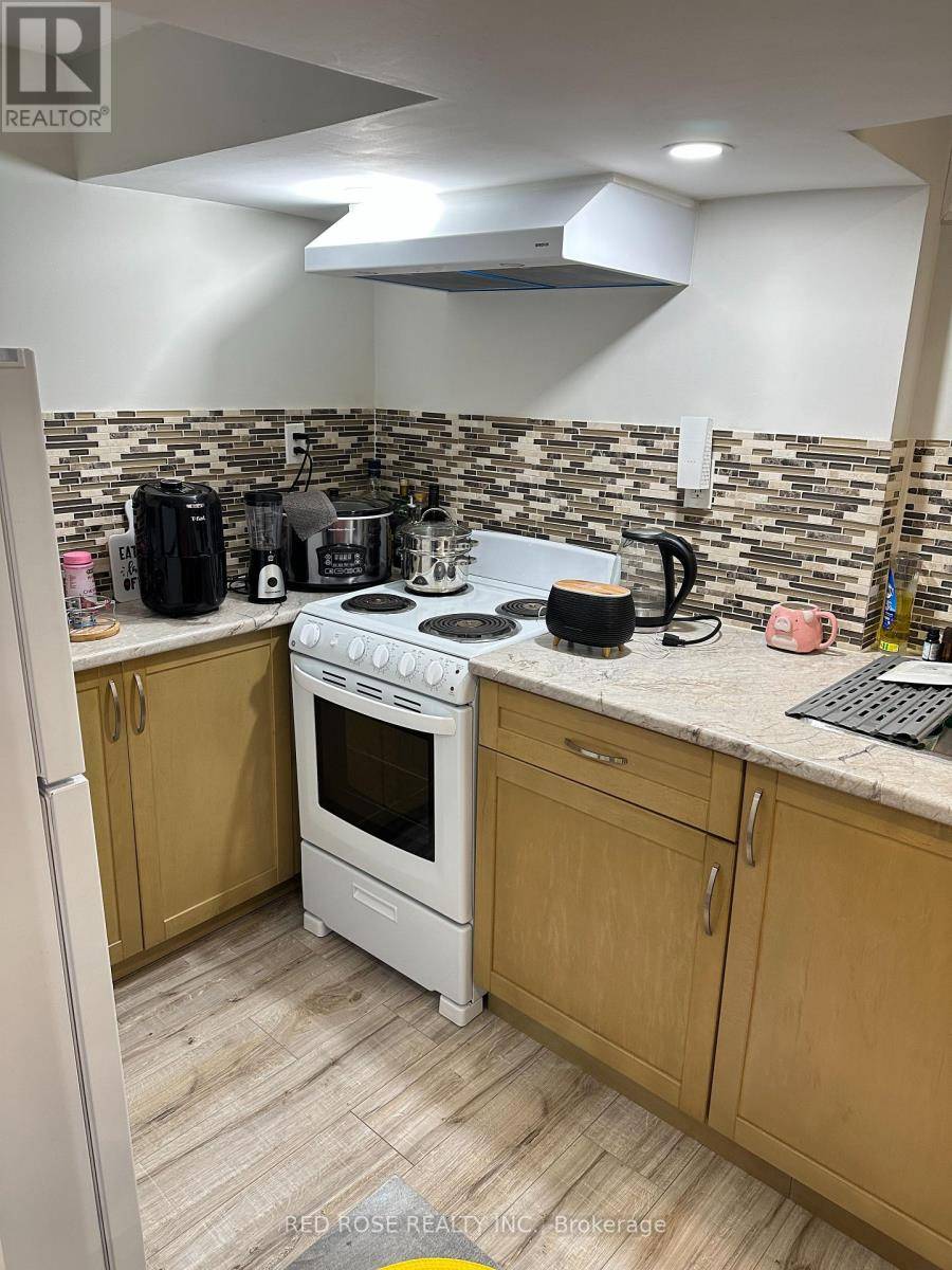 Vaughan (patterson), ON L4J8T3,54 SUMMERIDGE DRIVE S