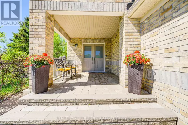 Richmond Hill (oak Ridges), ON L4E4P8,30 NEOPOLITAN COURT