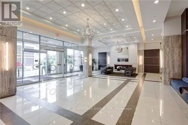 Markham (thornhill), ON L3T0E1,7167 Yonge ST #721