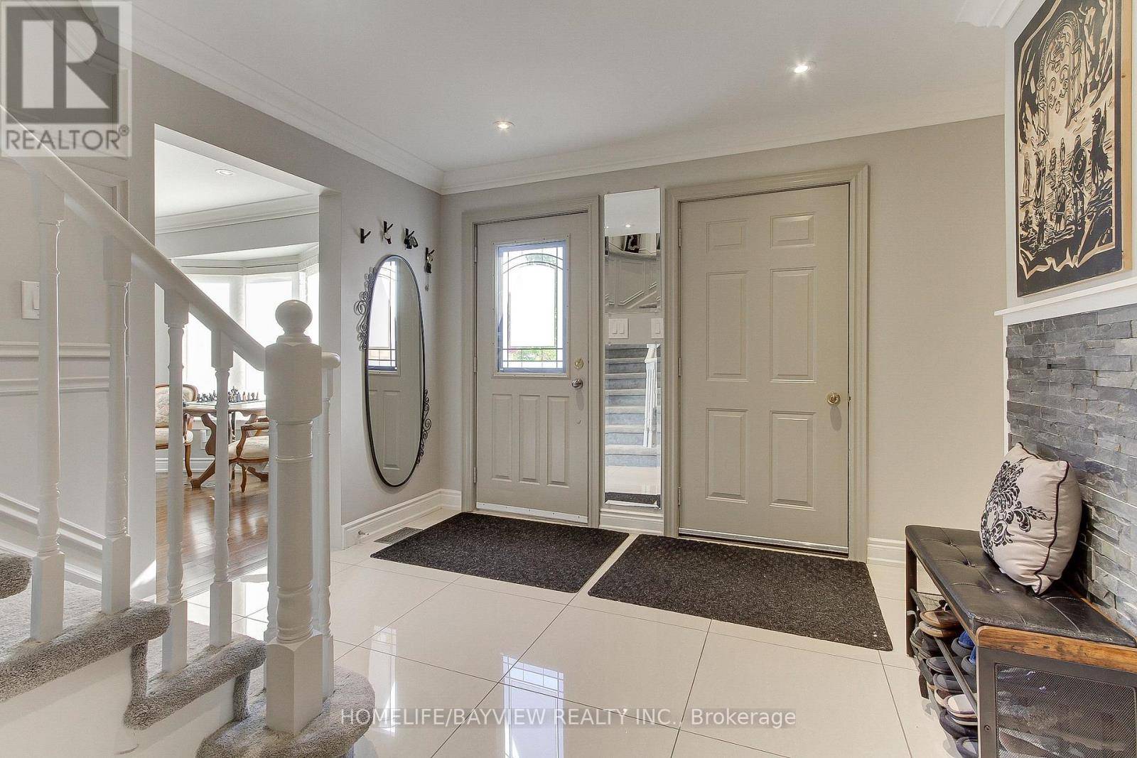 Bradford West Gwillimbury (bradford), ON L3Z2V2,3 TOWER COURT