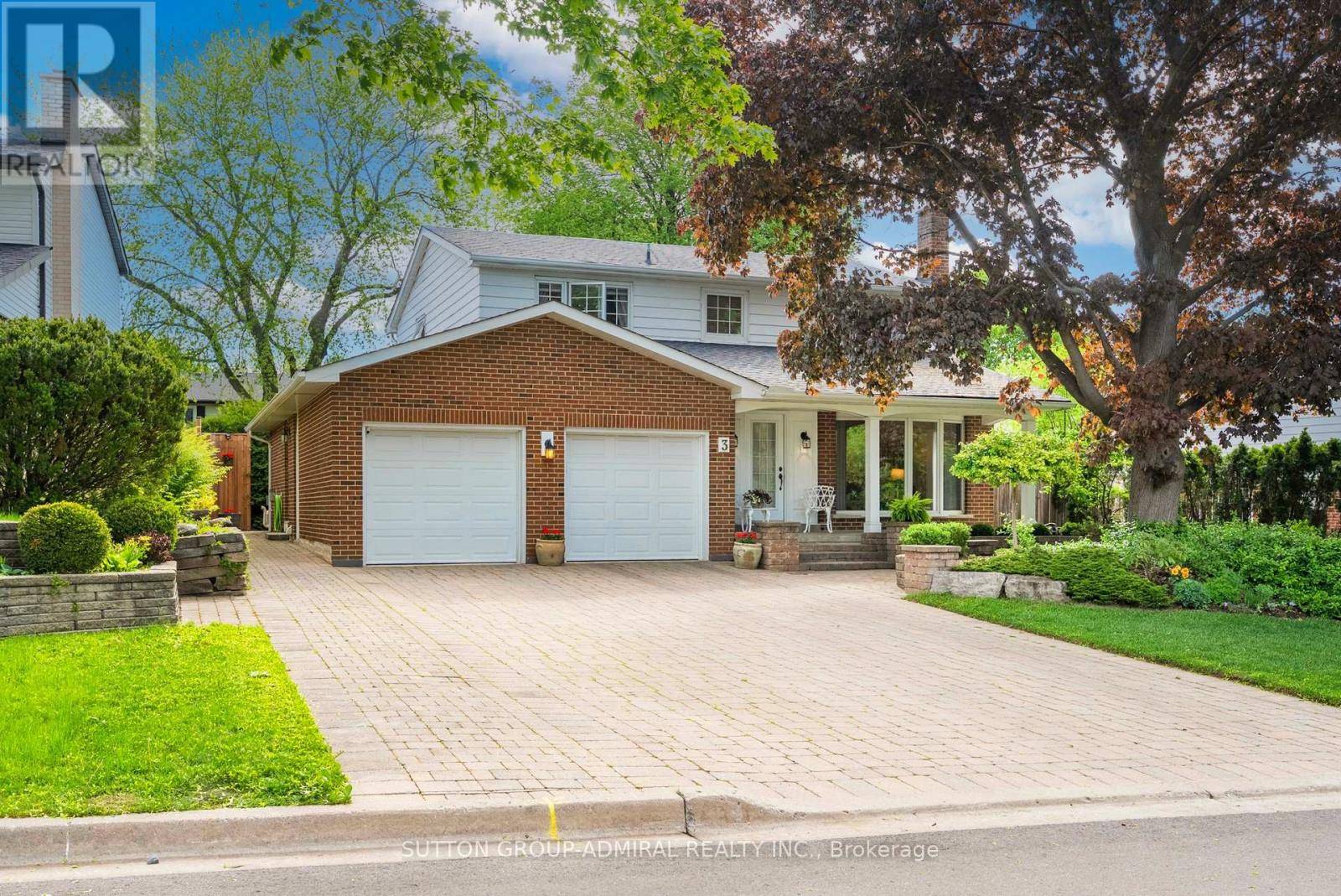 3 BLUE SPRUCE LANE, Markham (royal Orchard), ON L3T3W8