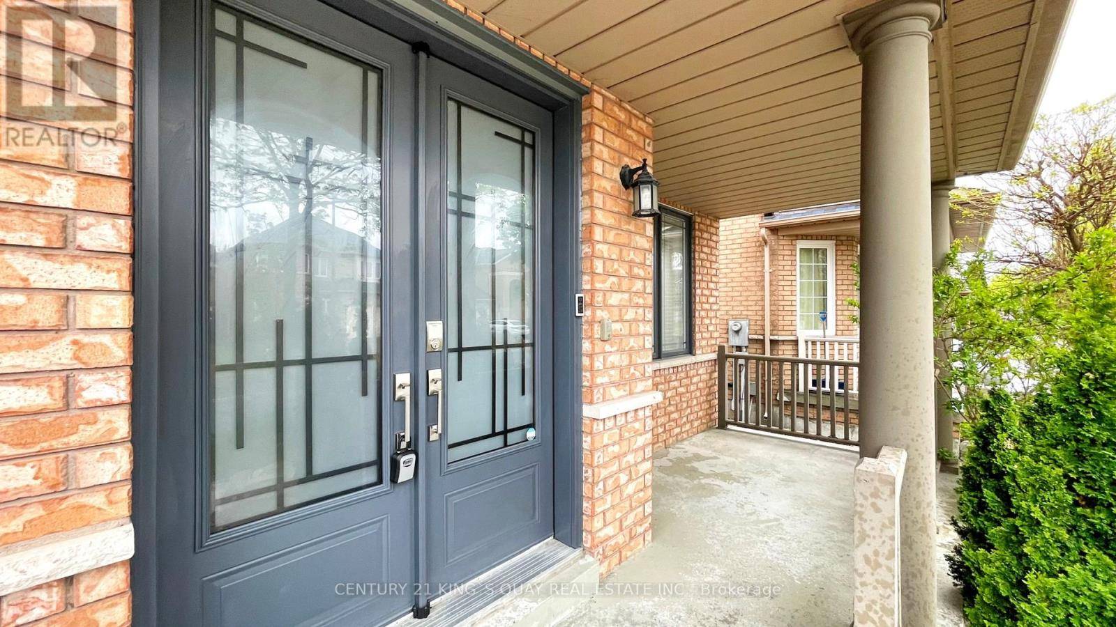 Markham (cachet), ON L6C2J2,55 HILLMOUNT ROAD
