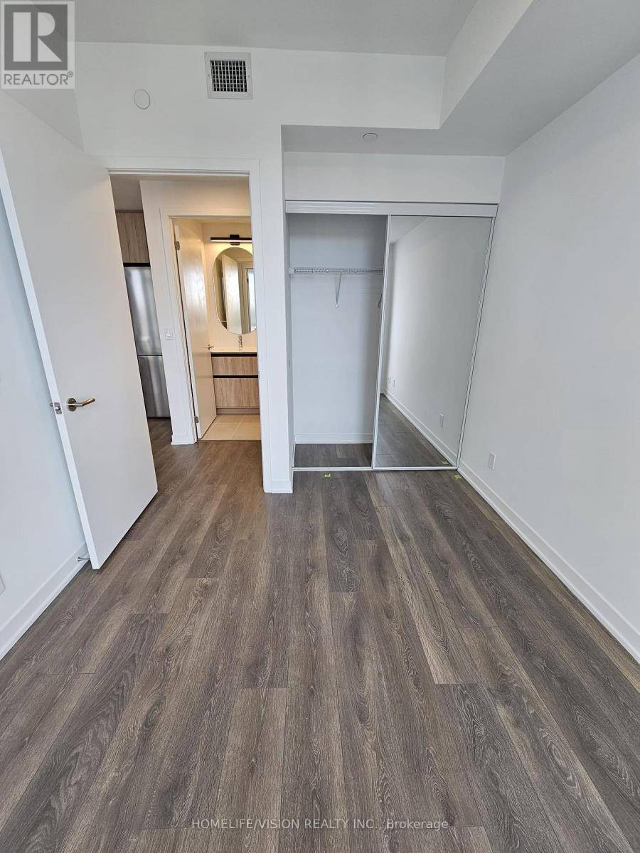 7950 Bathurst ST #1214, Vaughan (beverley Glen), ON L4J0L4