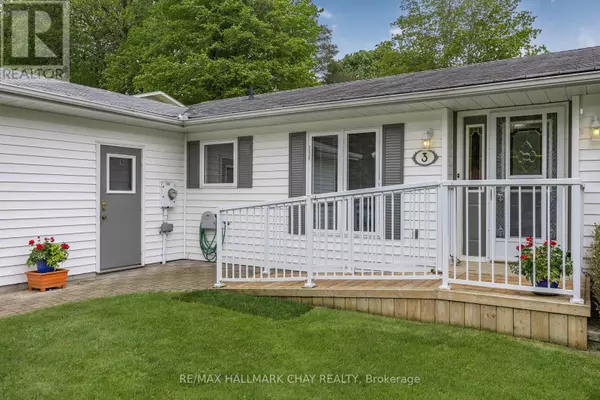 New Tecumseth, ON L0G1W0,3 PINETREE COURT