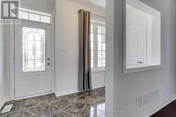 Innisfil (lefroy), ON L0L1W0,992 GREEN STREET