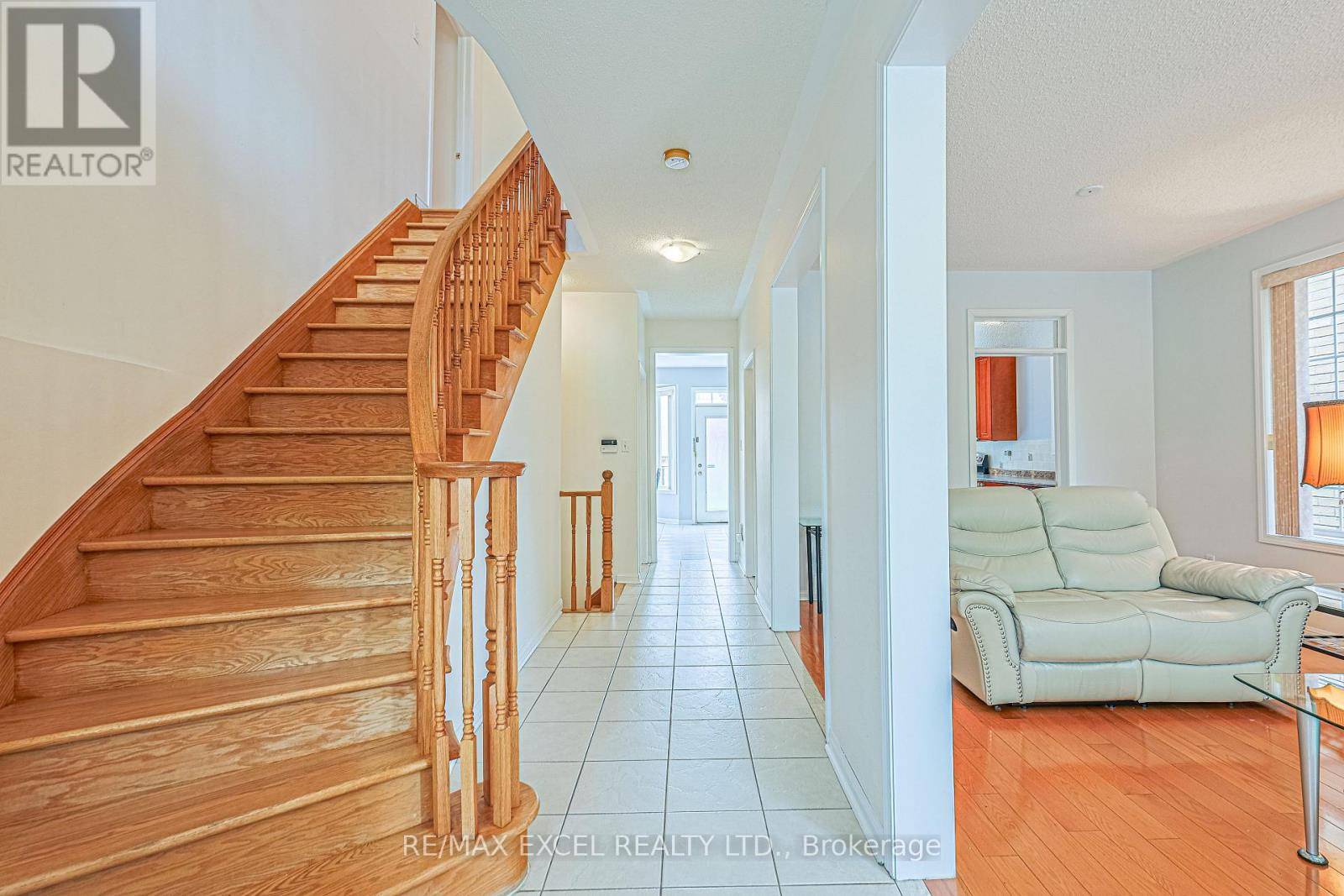 Markham (wismer), ON L6E1G5,37 BAINTREE STREET