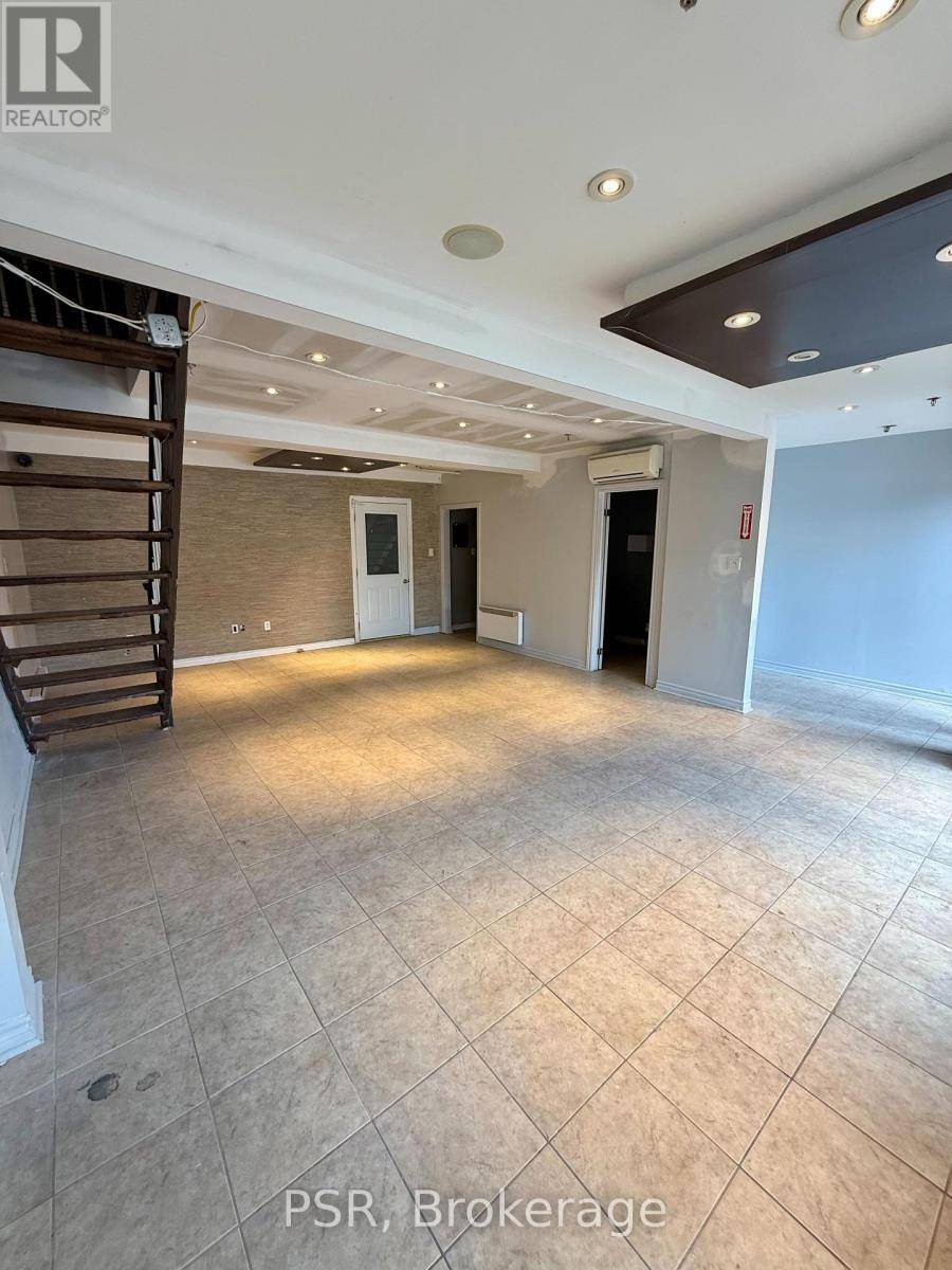 Vaughan (concord), ON L4K3L9,91 Fernstaff CT #12