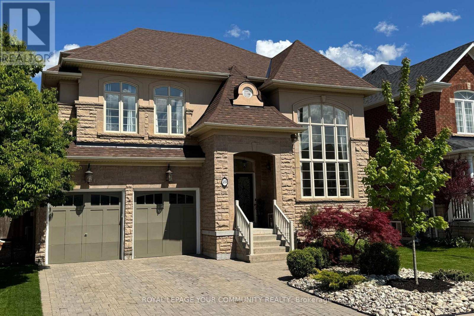 23 WESLOCK CRESCENT, Aurora, ON L4G7Y9