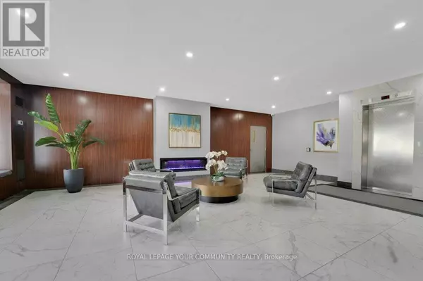 Markham (royal Orchard), ON L3T4T6,50 Inverlochy BLVD #1211