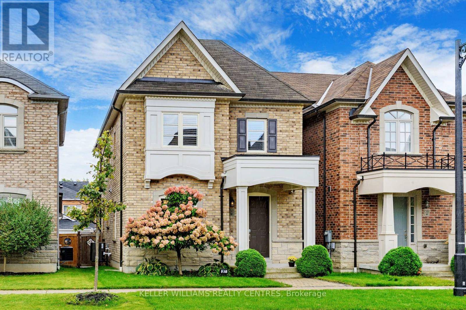 247 PARADELLE DRIVE, Richmond Hill (oak Ridges Lake Wilcox), ON L4E1B9